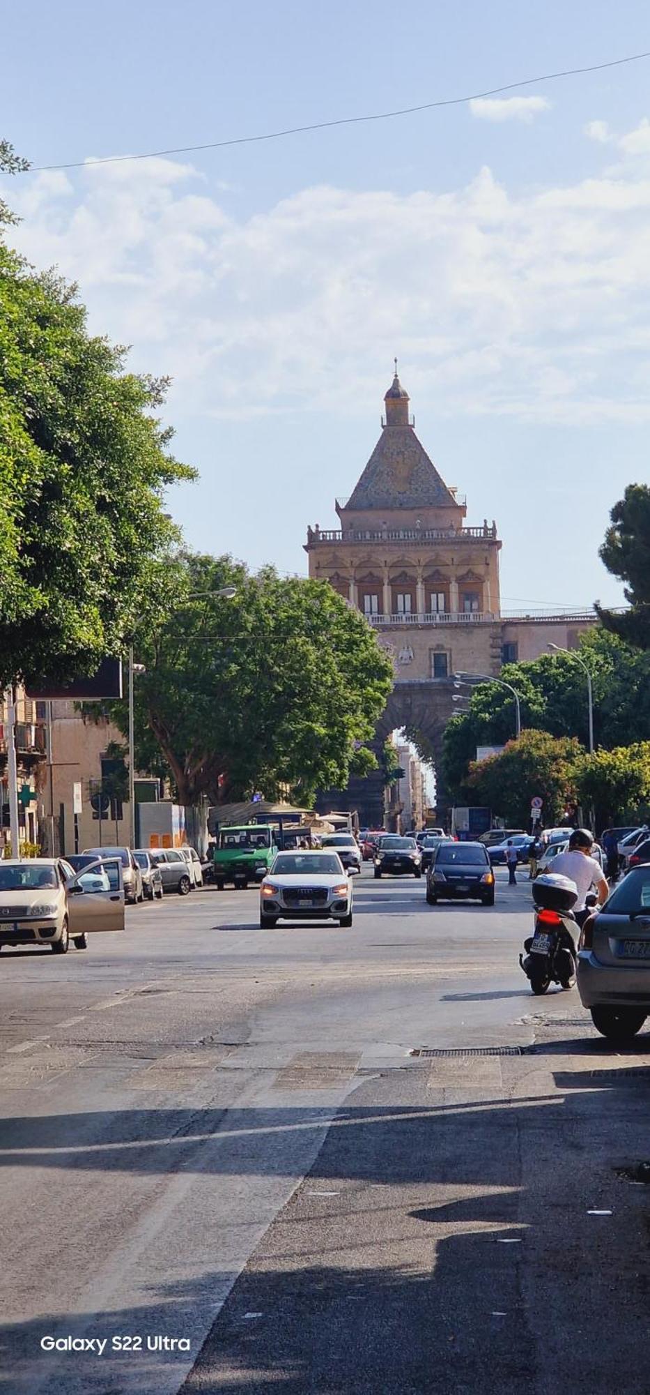 Home Indipendenza باليرمو المظهر الخارجي الصورة